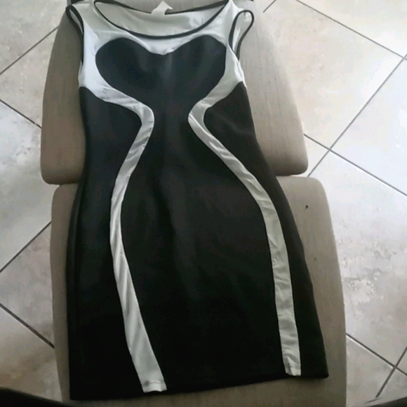 Little black dress - Picture 1 of 1